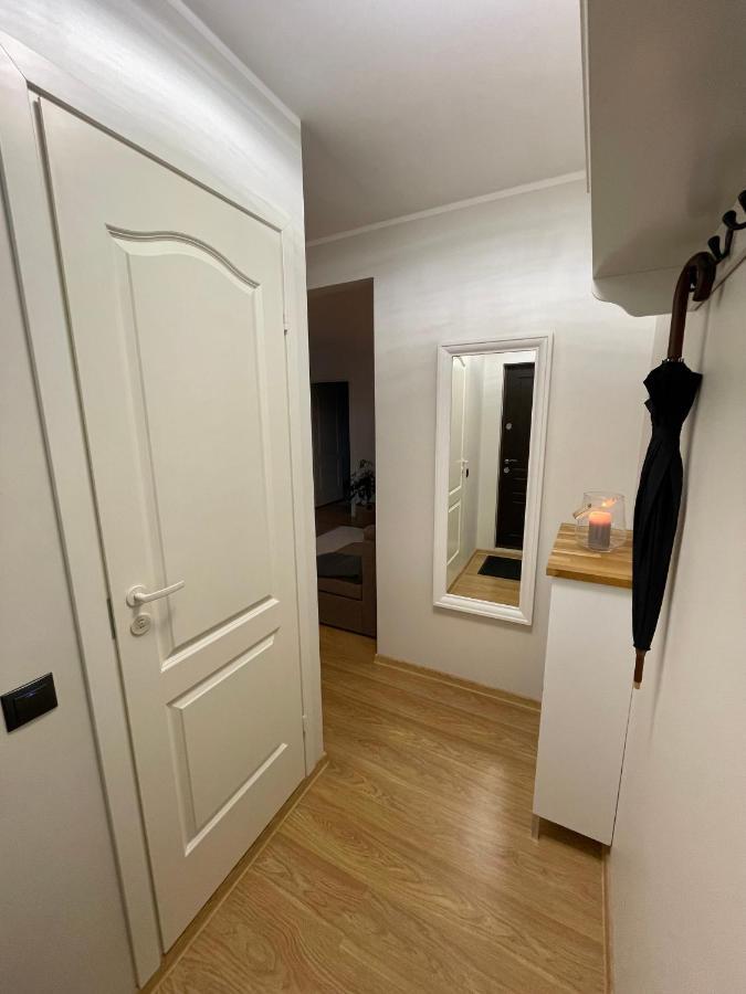 Keskuse Apartment With A Balcony Haapsalu Esterno foto